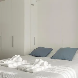 Amazing Terrace In Milan- Studi Appartamento Milano